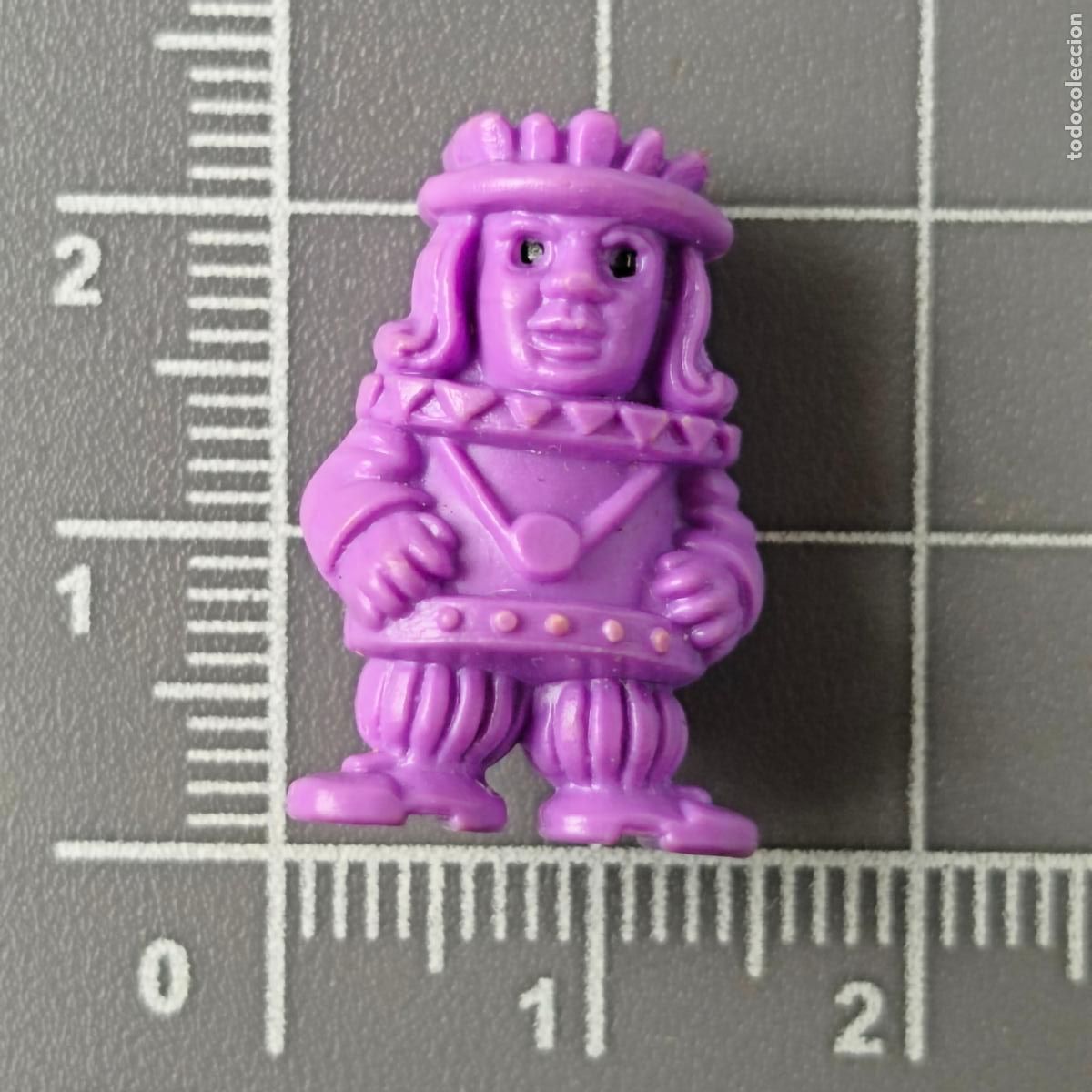 Figuras de goma Kinder: conquistador descubridor colono kinder miniatura 90 nomo mu&ntilde;eco figura monocromatico