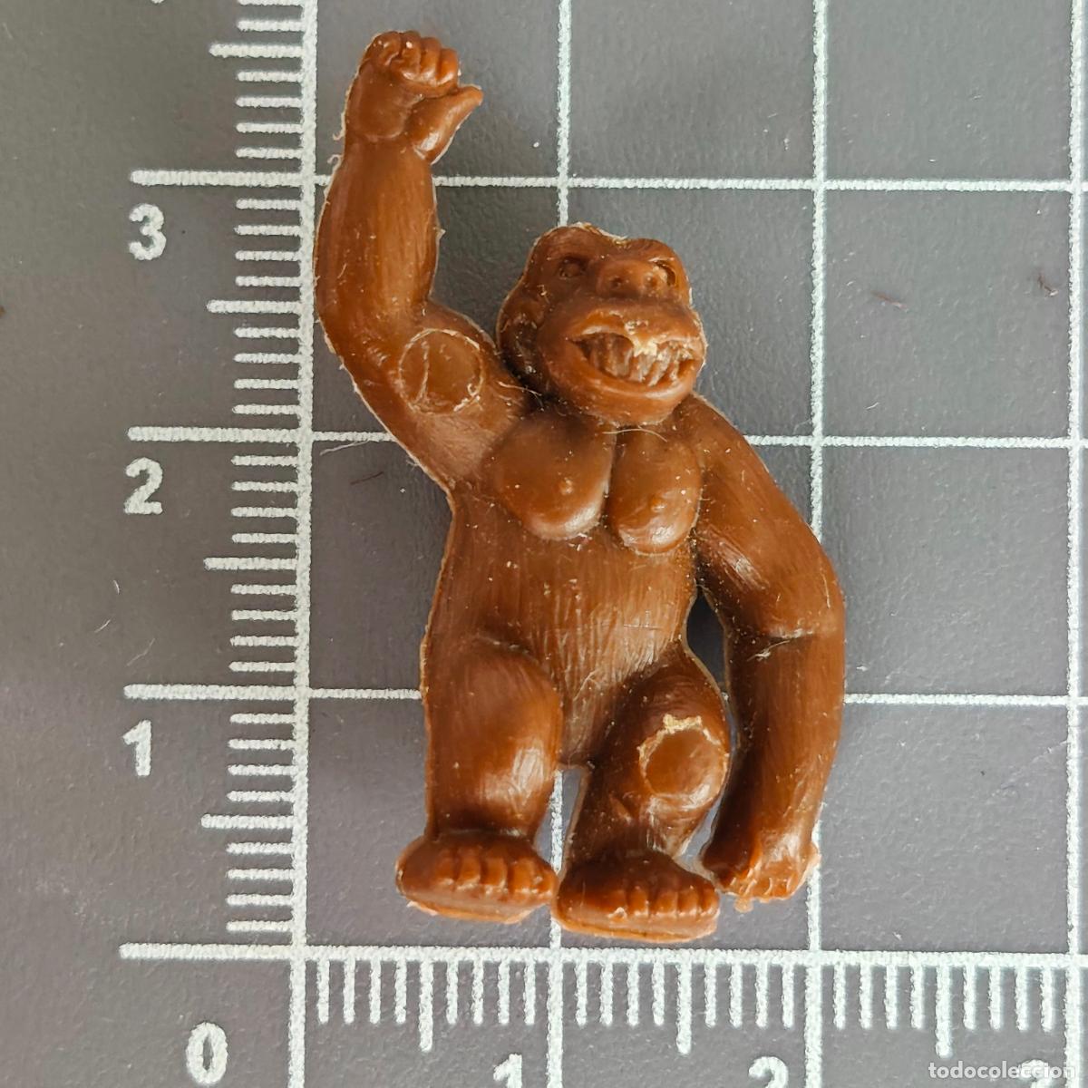 Figuras de goma Kinder: mini mono gorila orangut&aacute;n tipo kinder