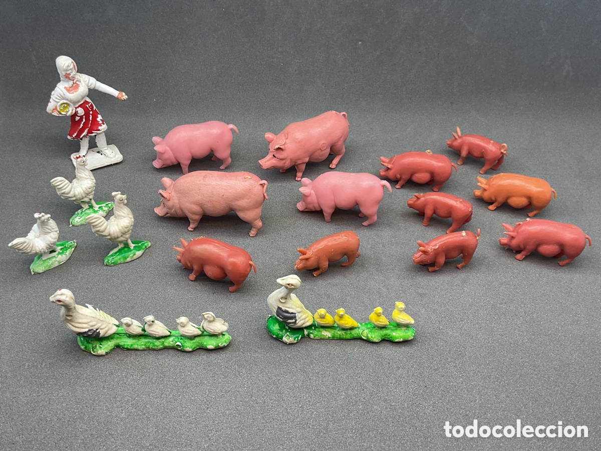 Figuras de goma y PVC: Lote de Antiguas Figuras de la Granja. Cerditos, Gallinas, etc. Sin Marca.
