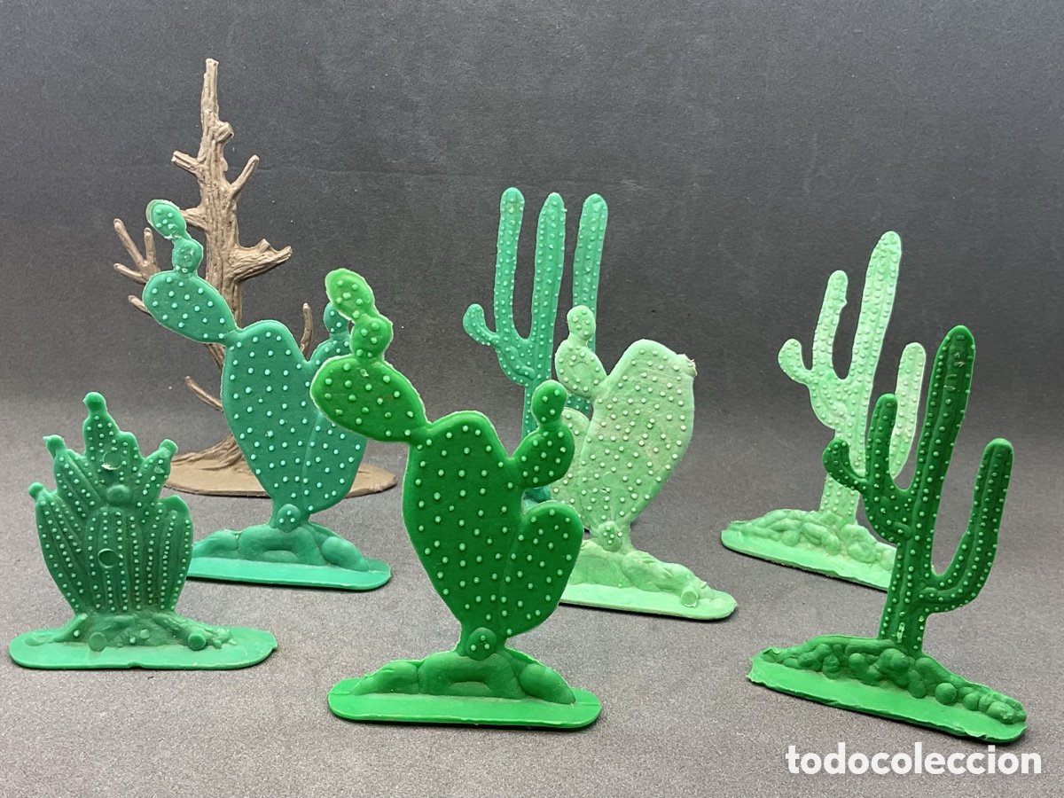 Figuras de goma y PVC: Antiguas Figuras del Oeste en Pl&aacute;stico. Conjunto de Arboles, Cactus, Plantas, etc