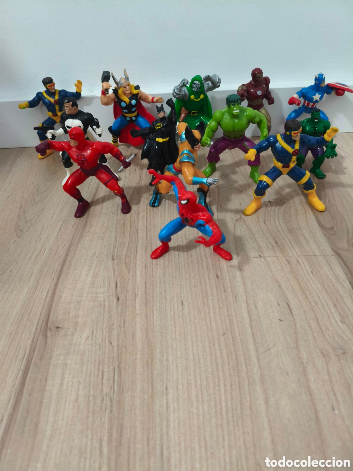 Figuras de goma y PVC: Lote figuras superh&eacute;roes - Foto 3