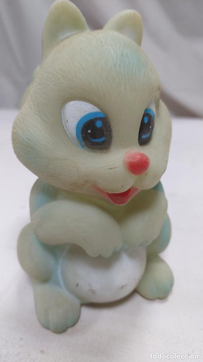 Figuras de goma y PVC: Mu&ntilde;eco de goma farmi ardilla