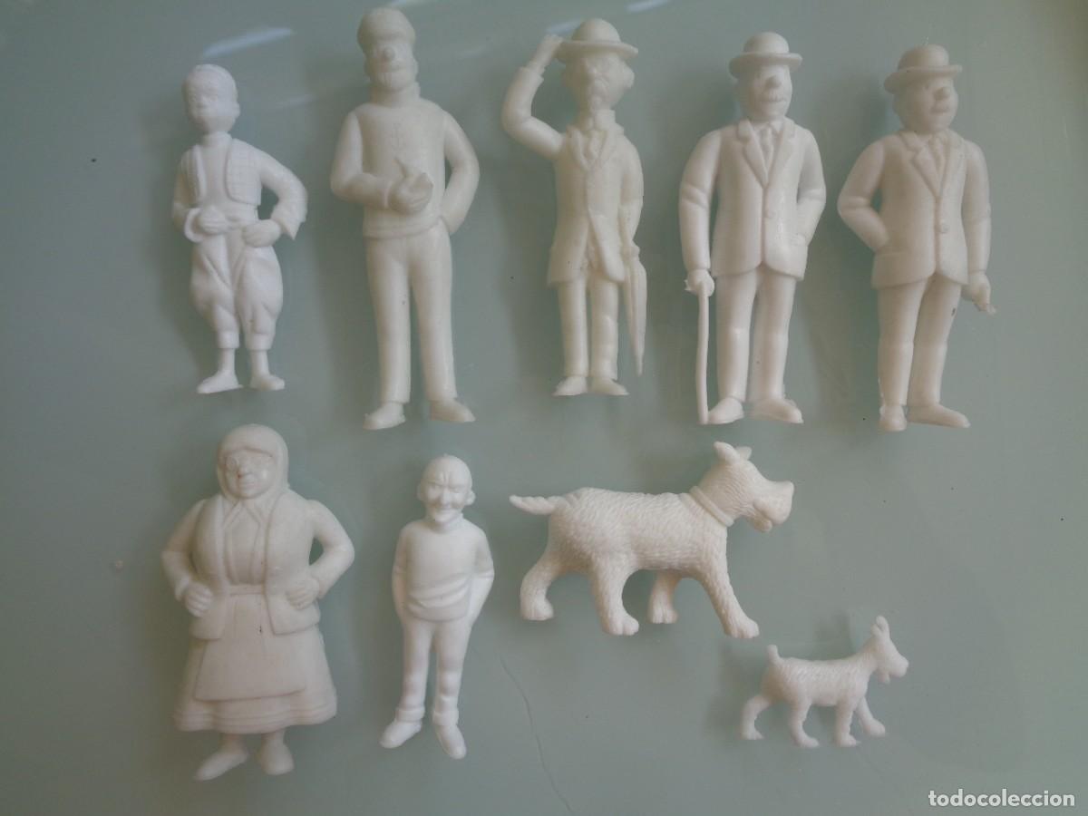 Figuras de goma y PVC: LOTE DE 9 FIGURAS DE DUNKIN PREMIUM - ESSO, COLECCION TINTIN : TINTIN, HADDOCK, MILU, ETC