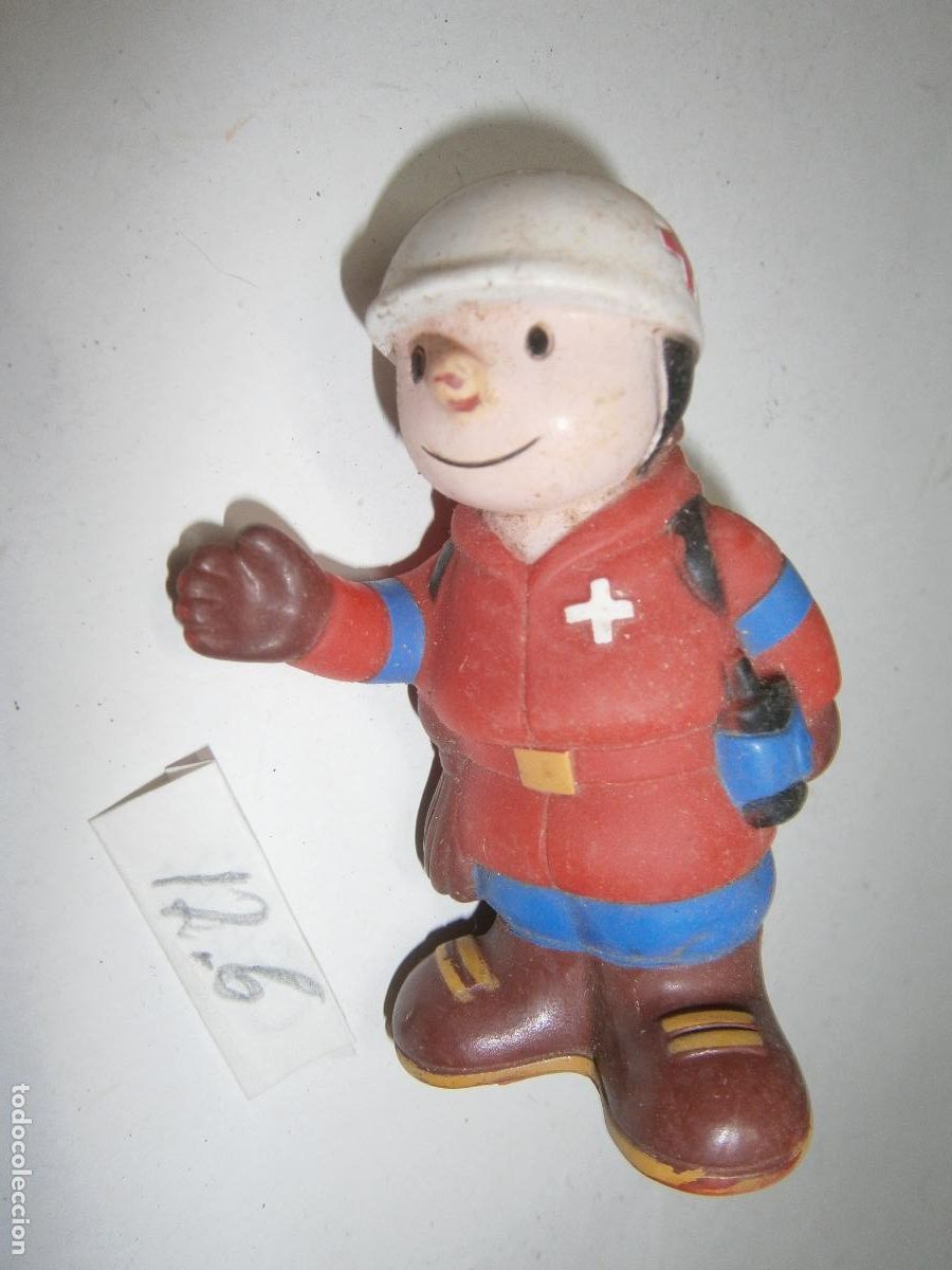 Figuras de goma y PVC: FIGURA DE GOMA O PVC - PARAMEDICO O RESCATISTA
