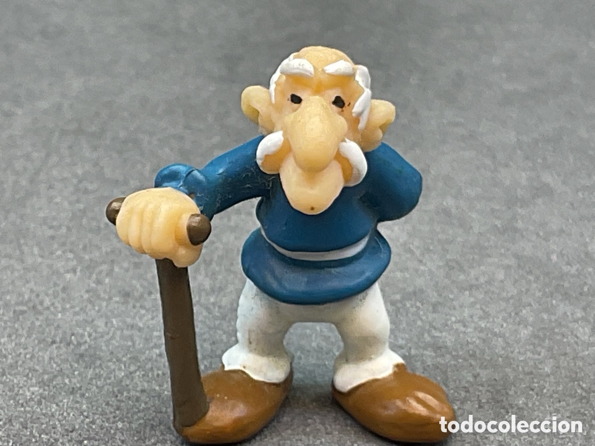 Figuras de goma y PVC: Figurita de la Colecci&oacute;n de Asterix y Obelix. Marca Plastoy . Altura 2,5 Cent&iacute;metros.