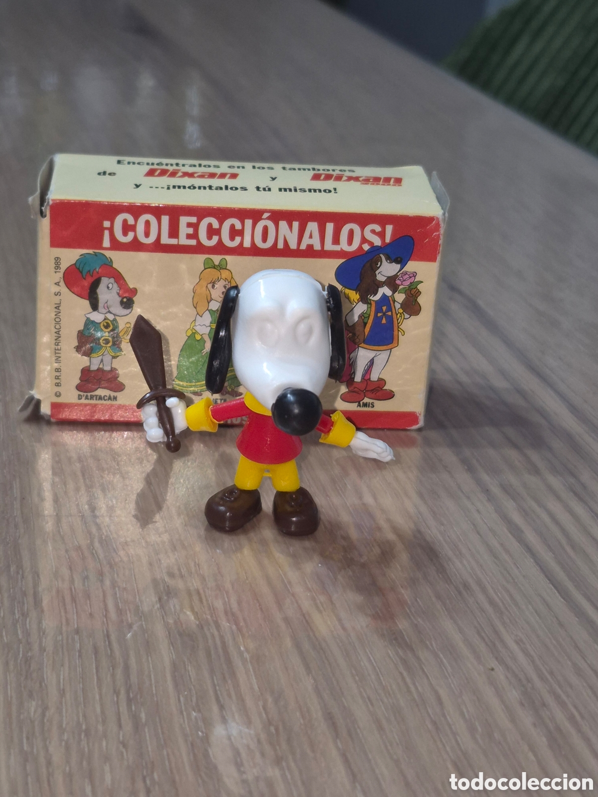 Figuras de goma y PVC: COLECCIONABLES DIXAN PERSONAJE CANIN