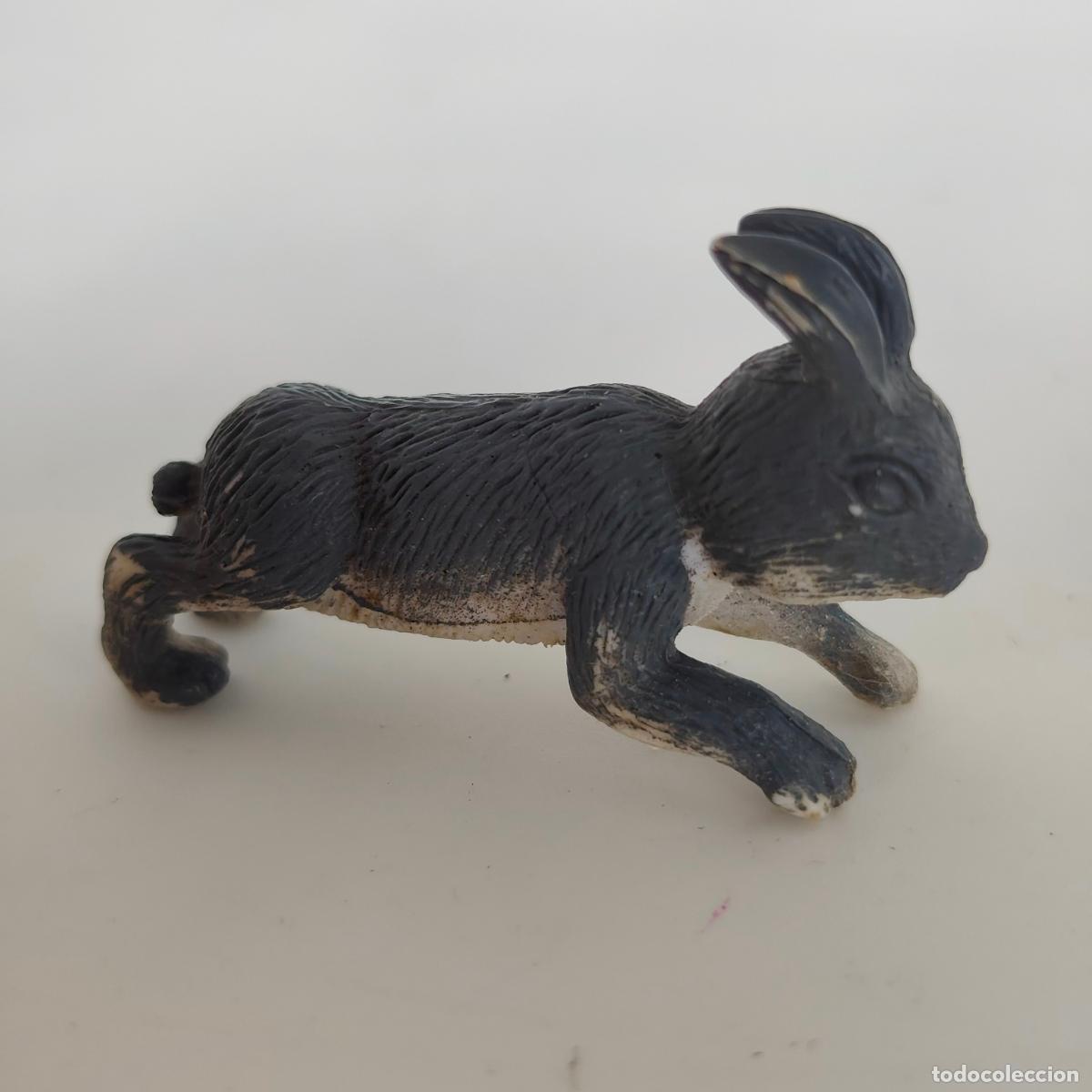 Figuras de goma y PVC: Figura conejo de goma marca KS