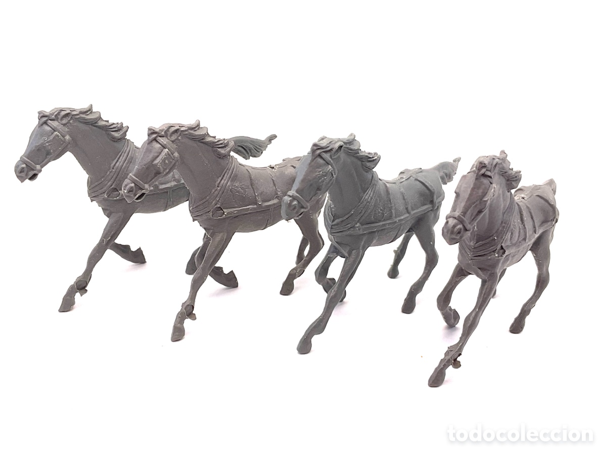 Figuras de goma y PVC: Antiguas Figuras del Oeste en Pl&aacute;stico. Caballos de Tiro para Carretas y Caravanas
