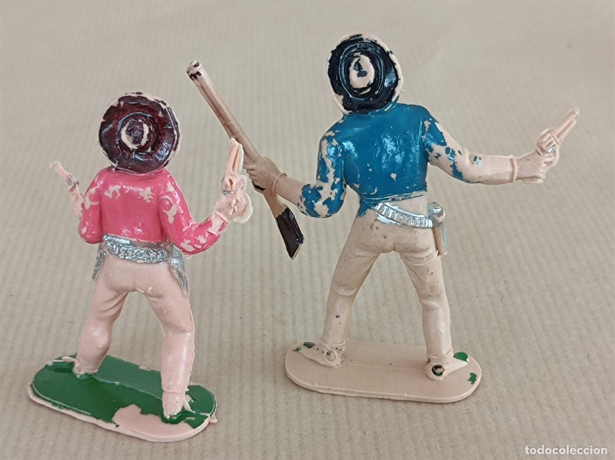 Figuras de goma y PVC: LOTE DE INDIOS Y VAQUEROS DE PL&Aacute;STICO FABRICANTE JECSAN - Foto 4