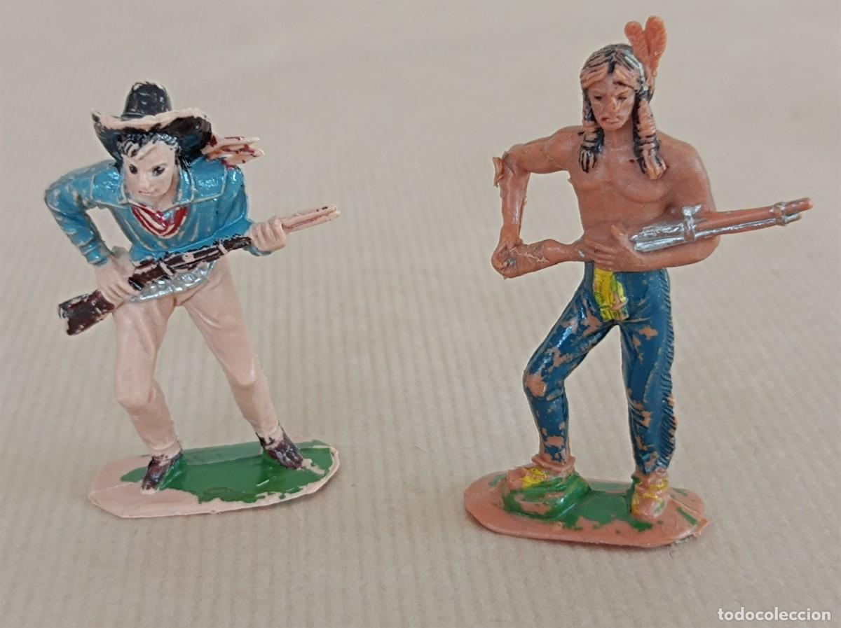 Figuras de goma y PVC: LOTE DE INDIOS Y VAQUEROS DE PL&Aacute;STICO FABRICANTE JECSAN - Foto 5