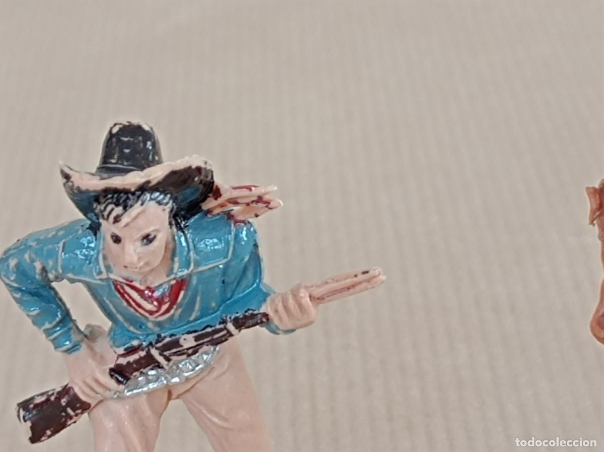Figuras de goma y PVC: LOTE DE INDIOS Y VAQUEROS DE PL&Aacute;STICO FABRICANTE JECSAN - Foto 7