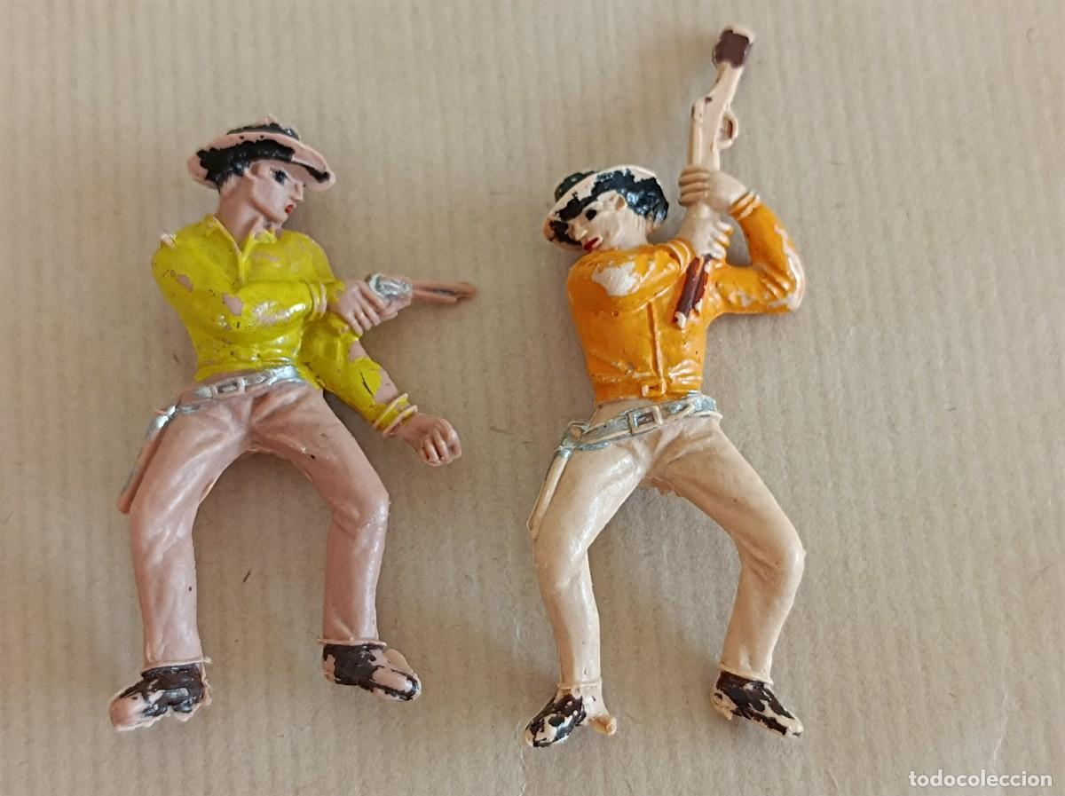 Figuras de goma y PVC: LOTE DE INDIOS Y VAQUEROS DE PL&Aacute;STICO FABRICANTE JECSAN - Foto 9