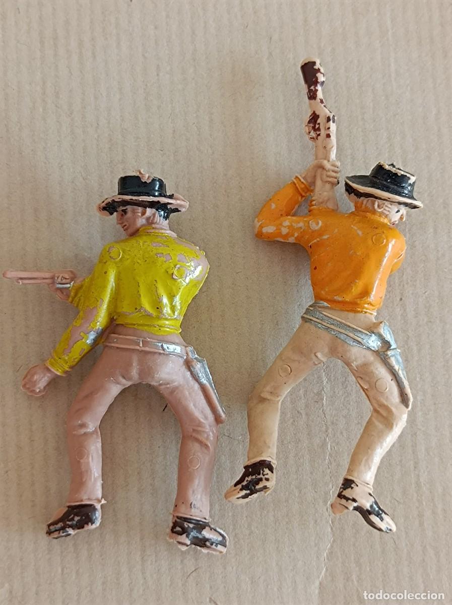Figuras de goma y PVC: LOTE DE INDIOS Y VAQUEROS DE PL&Aacute;STICO FABRICANTE JECSAN - Foto 10