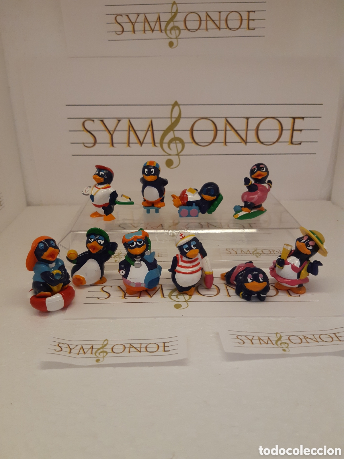 Figuras de goma Kinder: Colecci&oacute;n completa a falta de 2 accesorios ping&uuml;iplaya ping&uuml;ino