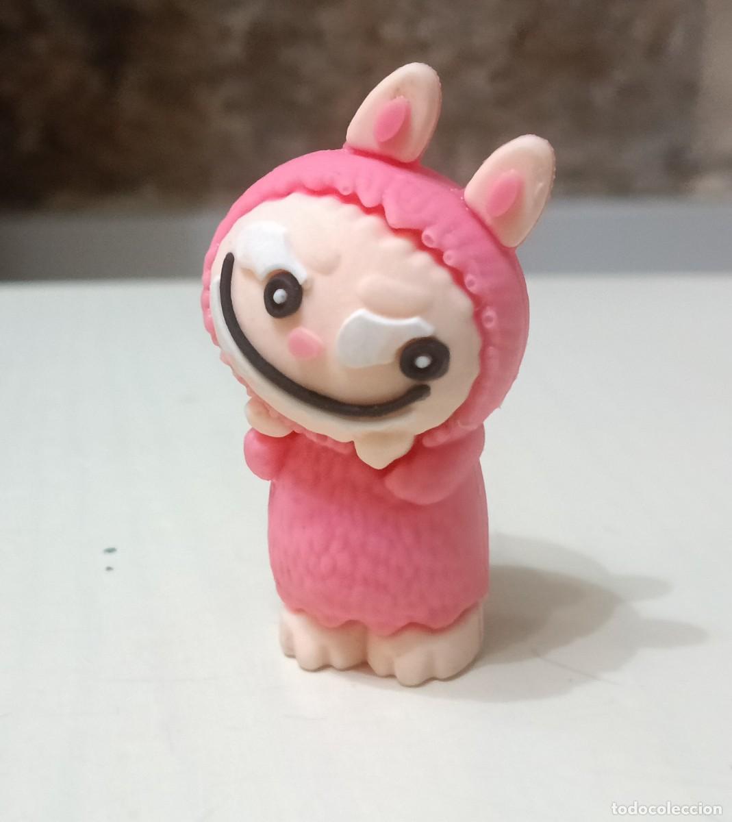 Figuras de goma y PVC: Figura Labubu. Marca desconocida