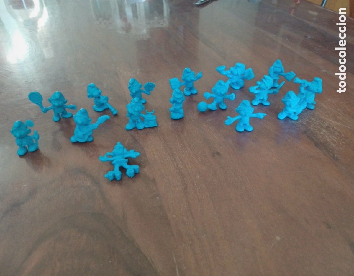 Figuras de goma y PVC: Lote figuras Pitufos, detergente Omo, Peyo, tipo Dunkin