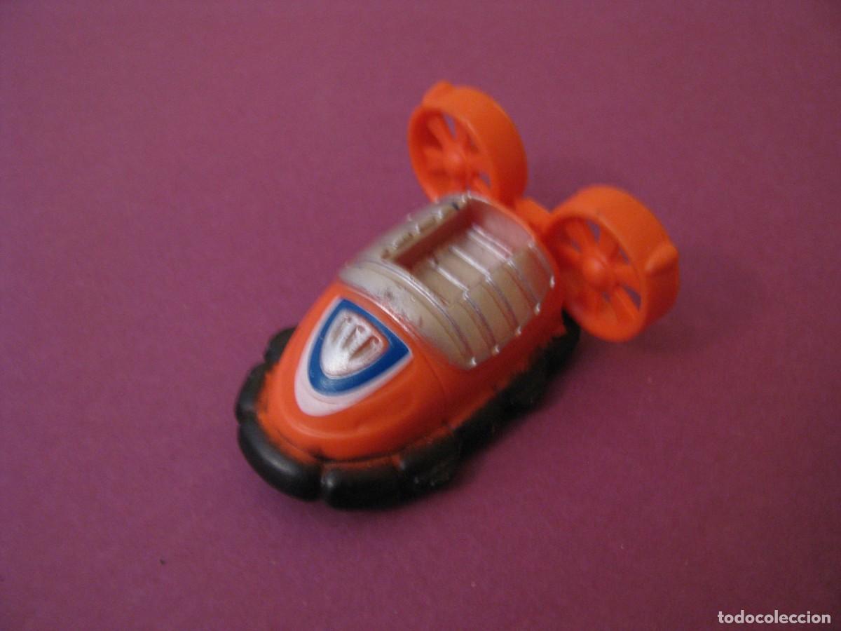 Figuras de goma y PVC: VEHICULO SPIN MASTER 2015. 4,5X4 CM - Foto 1