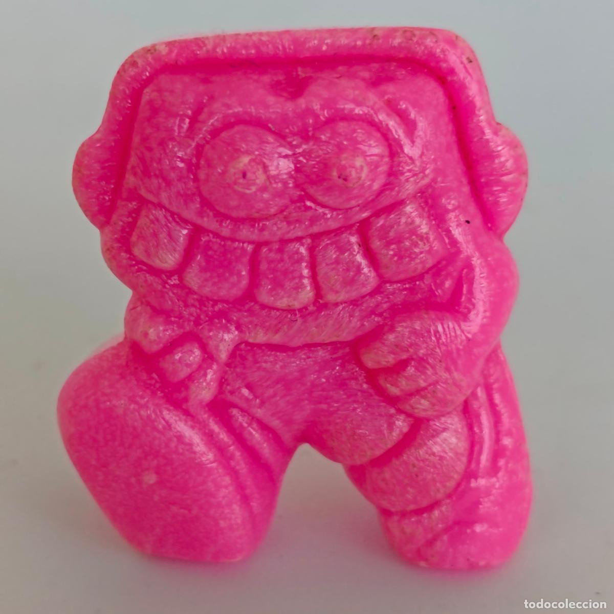 Figuras de goma y PVC: Big Foot (Walking Gogo's Crazy Bones Sports 2 S43