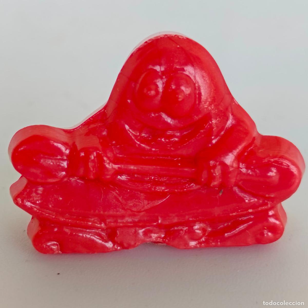 Figuras de goma y PVC: FIGURA GOGO Eggy (Kayak) 33 serie Sports 2 - MAGIC BOX GOGOS