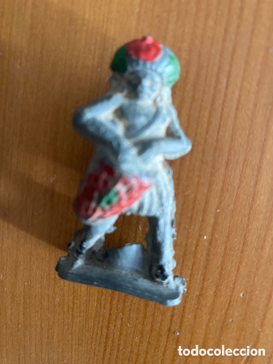 Figuras de goma y PVC: Guerrero negro africano lurave