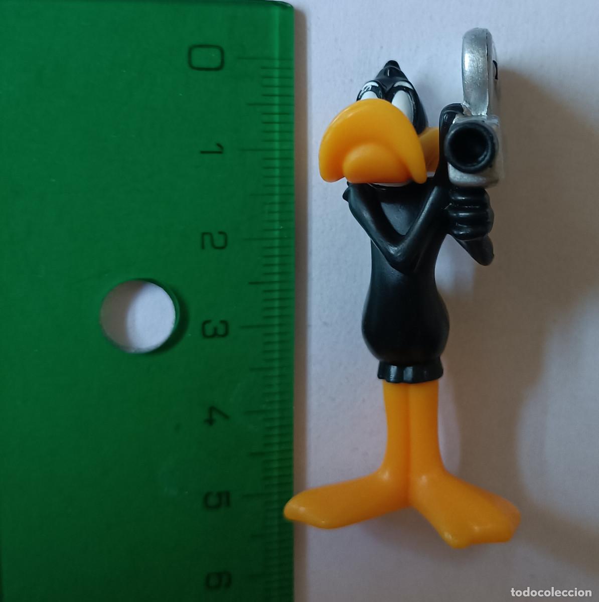 Figuras de goma Kinder: figura looney tunes toons cinema cine mu&ntilde;eco figurita warner pato lucas camarografo camara