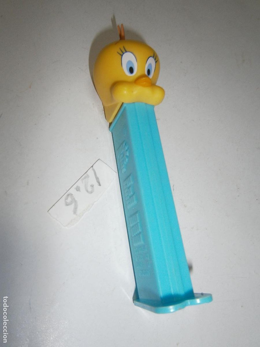Figuras de goma y PVC dispensador PEZ: DISPENSADOR CARAMELOS PEZ PIOLIN