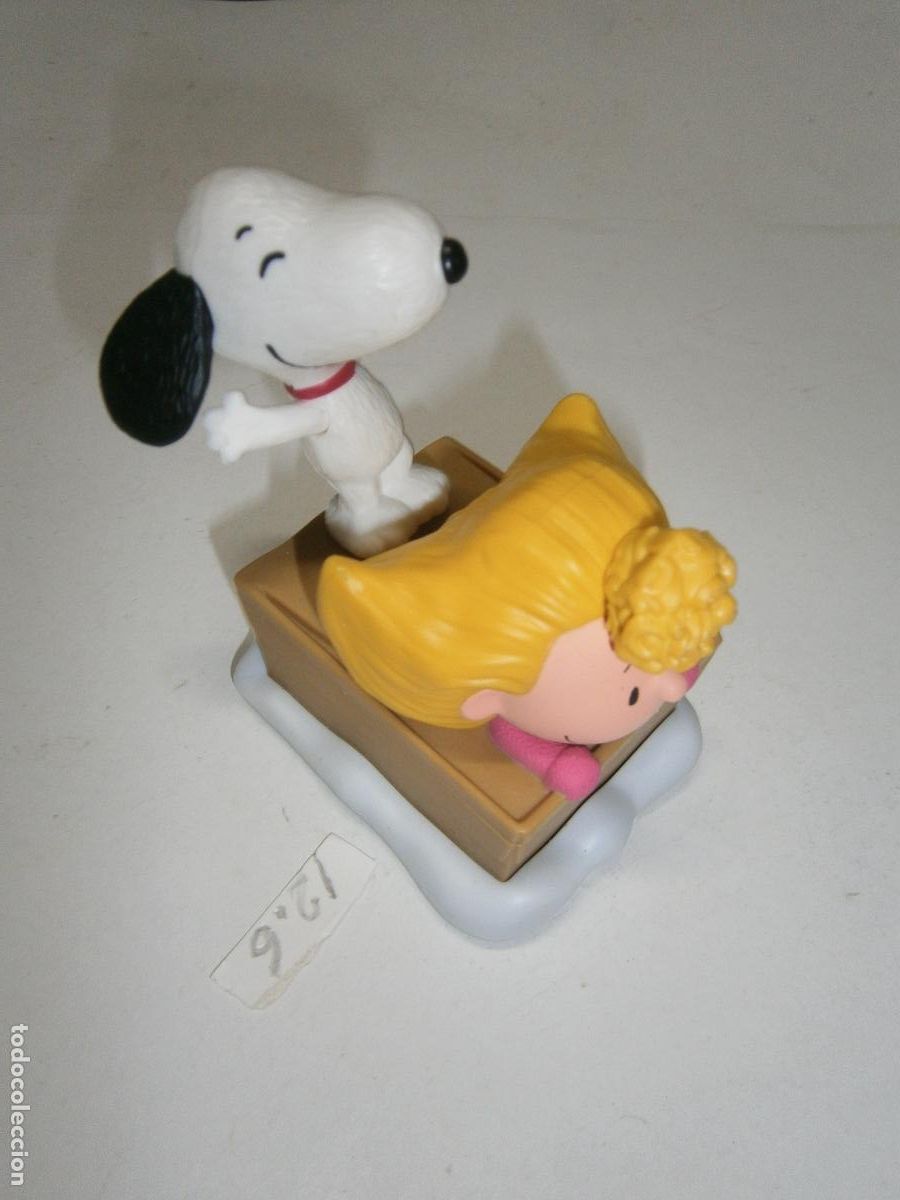 Figuras de goma y PVC: FIGURA DE DIBUJOS ANIMADOS - SNOOPY