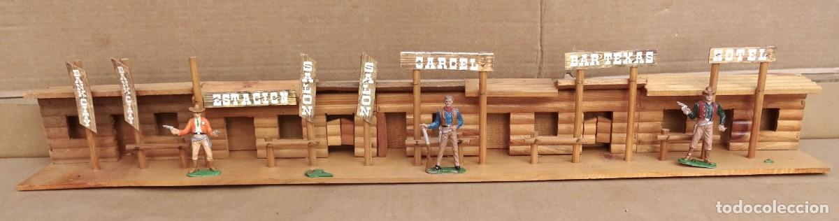 Gummi- und PVC-Figuren: COMANSI Calle Todo el Oeste Americano