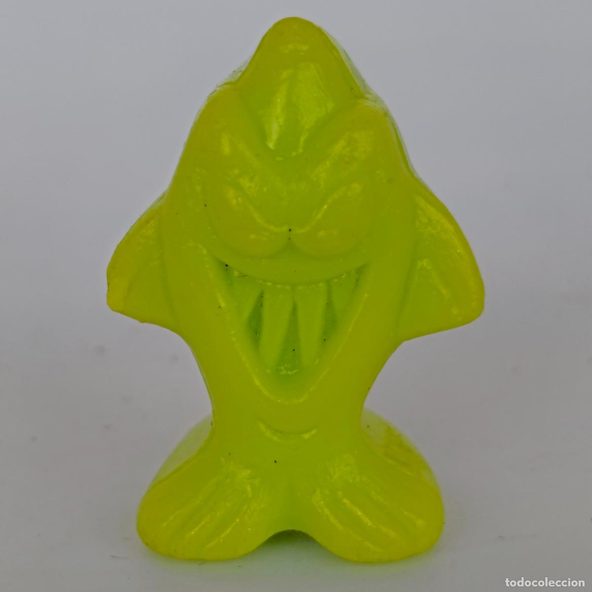 Figuras de goma y PVC: Gogos gogo Crazy Bones 1998 Buddies Series Sharkey A30