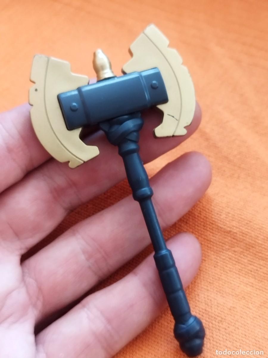 Figuras de goma y PVC: Hacha de Heman M&aacute;ster del universo. Masters of the Universe Origins.