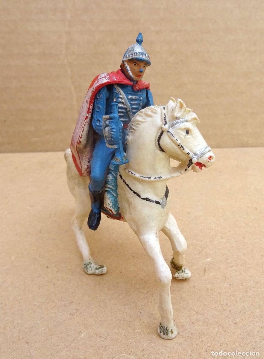 Figuras de goma y PVC: PECH GUADIA DE FRANCO DESFILE FIGURA EN PLASTICO