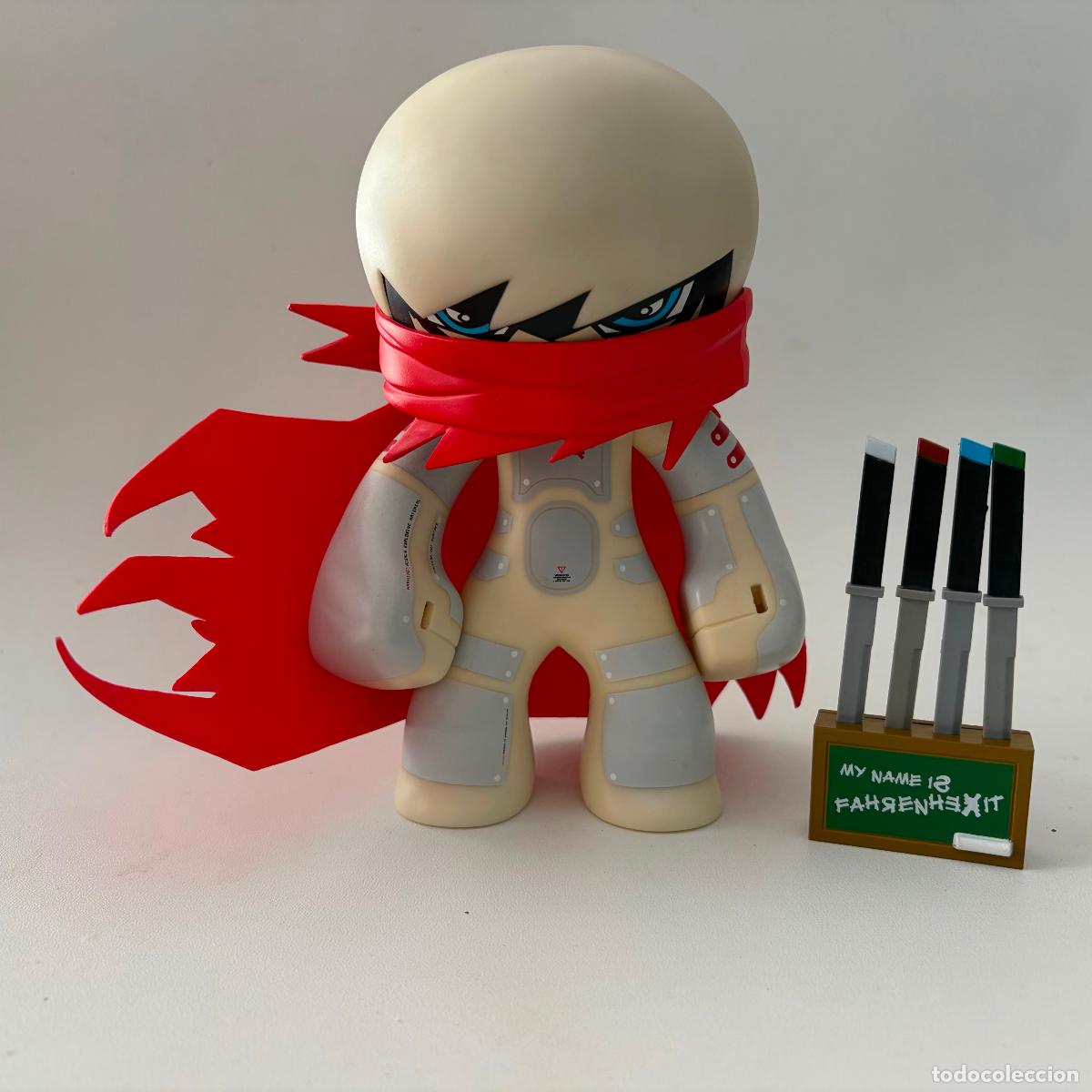 Figuras de goma y PVC: Figura mu&ntilde;eco Fahrenheit OG Debametall Rotobox x Kuso Vinyl 18 cm edici&oacute;n limitada