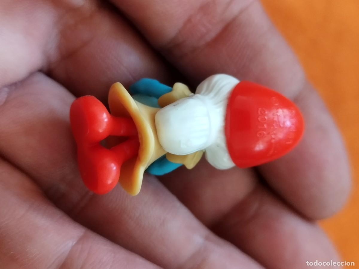 Figuras de goma Kinder: Dos figuras de pitufos. Tipo Kinder. - Foto 8