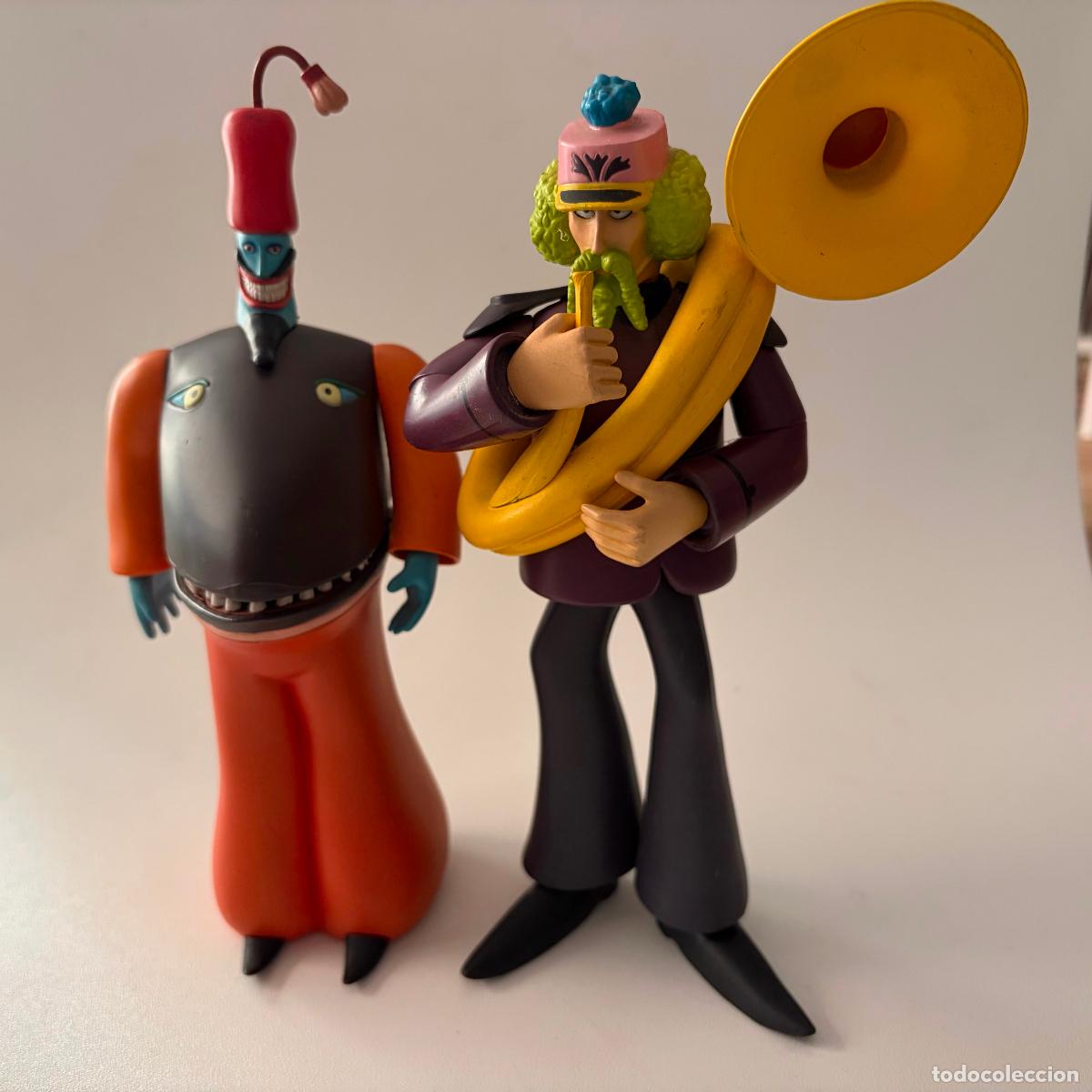Figuras de goma y PVC: Figura mu&ntilde;eco George Harrison & Snapping Turk The Beatles Yellow Submarine McFarlane 2000 21 cm