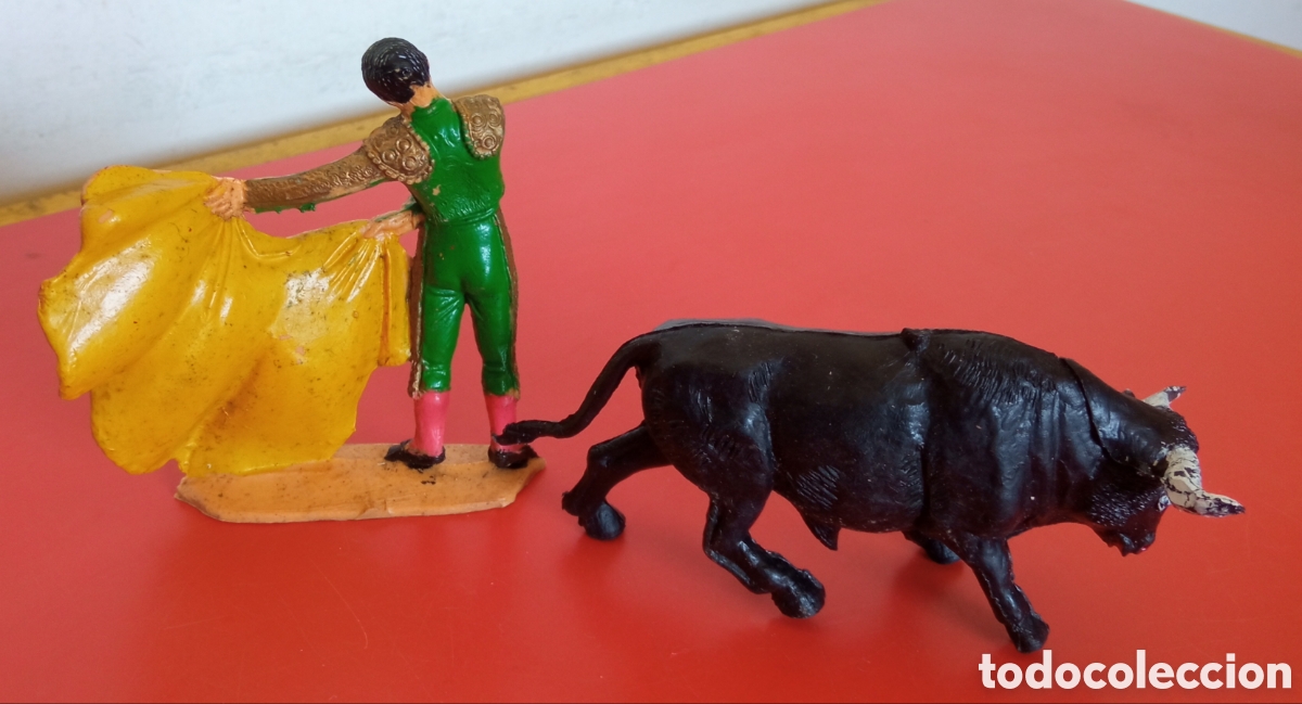 Figuras de goma y PVC: TORERO Y TORO.COMANSI 70S.SIN USO. - Foto 3
