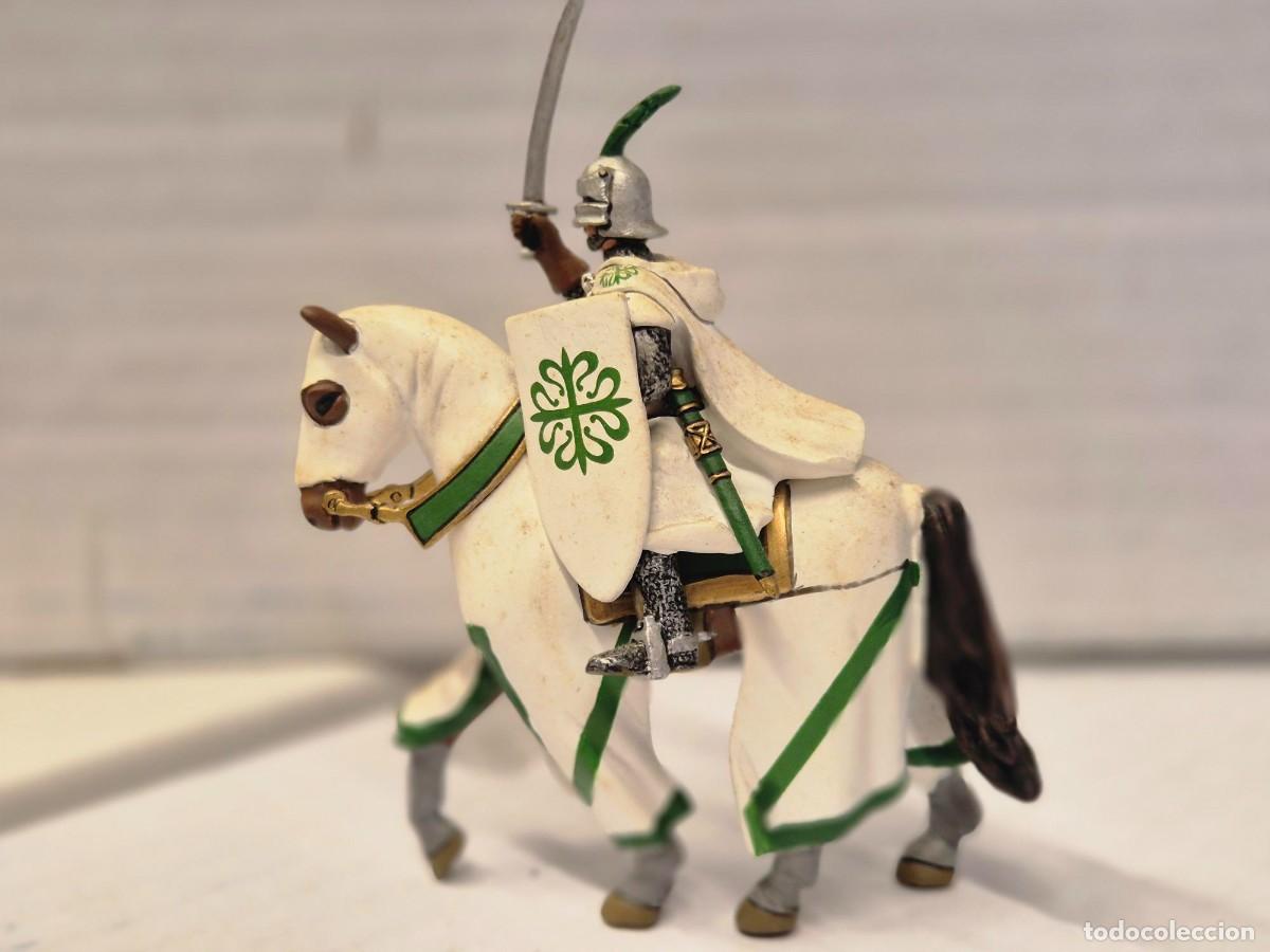 Figuras de goma y PVC: Lote 16 caballeros diferentes.&iquest; completa?