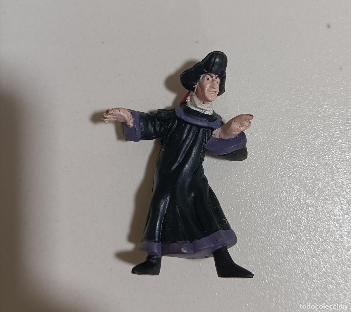 Figuras de goma y PVC: figura juez frolo frollo goma pvc nestle cereales nesquik jorobado notre dame mu&ntilde;eca mu&ntilde;eco