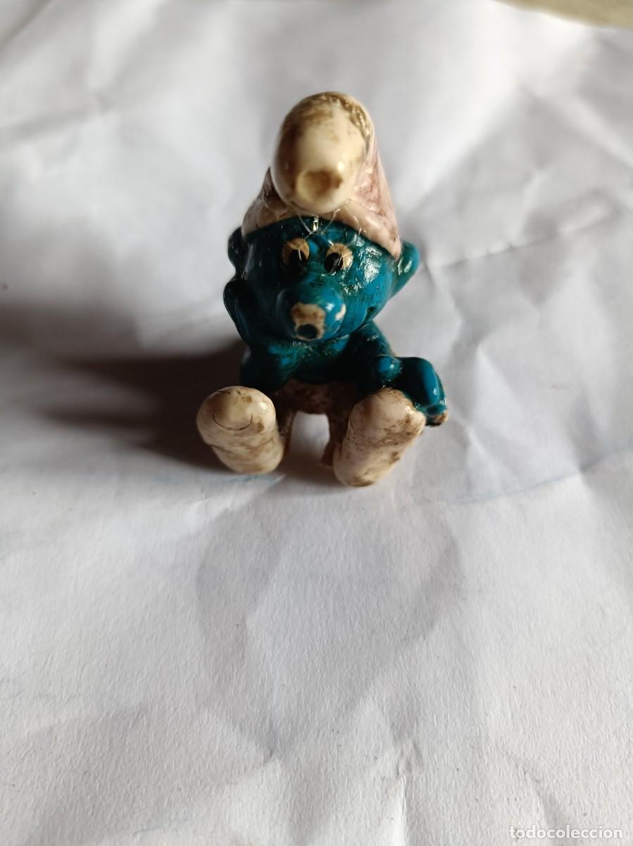 Figuras de goma y PVC: FIGURA PITUFA PENSADOR SIN MARCA NECESITA LIMPIEZA
