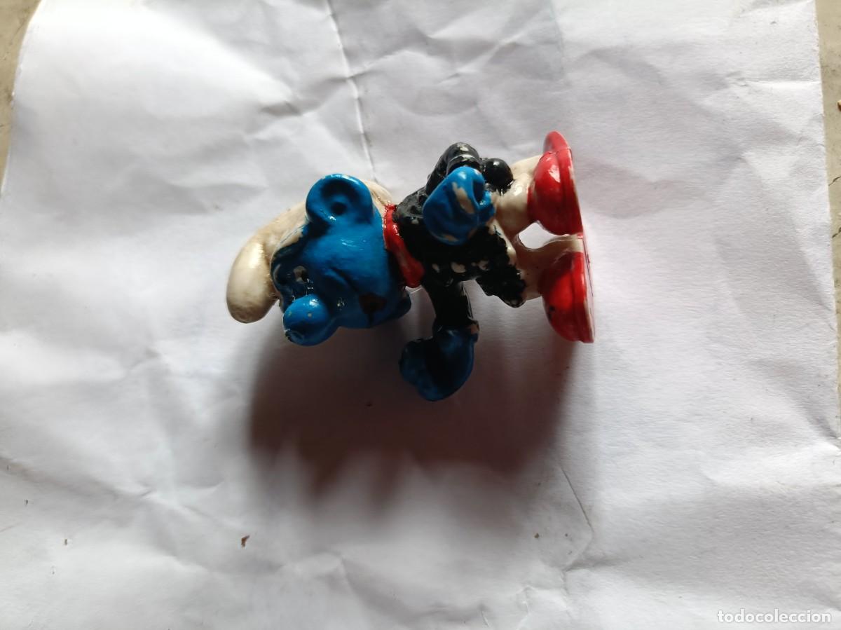 Figuras de goma y PVC: FIGURA PITUFO MOCHILA SIN MARCA NECESITA LIMPIEZA A&Ntilde;OS 80