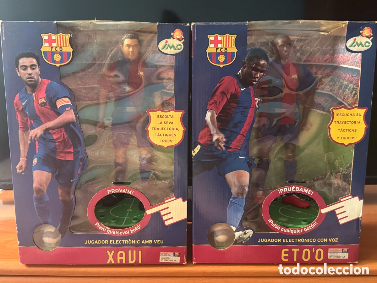 Figuras de goma y PVC: Figuras electr&oacute;nicas FC Barcelona Xavi y Eto&rsquo;o FCB
