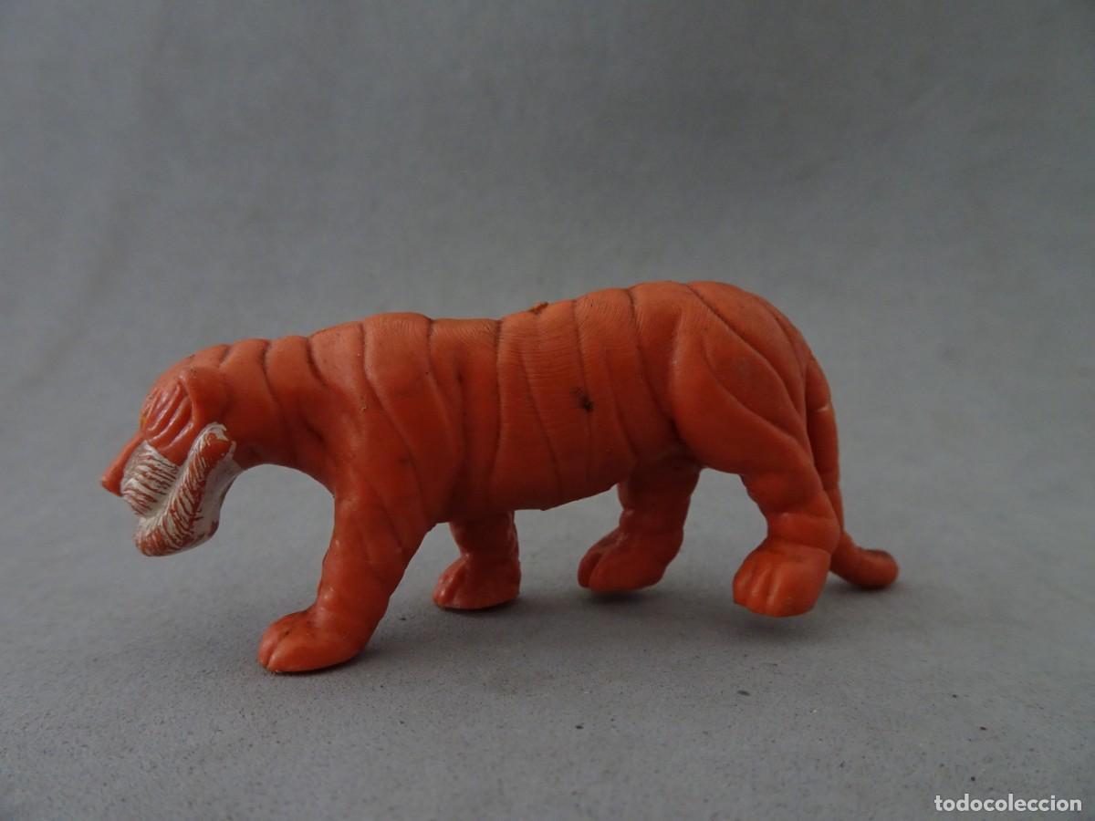 Figuras de goma y PVC: Antigua Figura Dunkin El Libro de La Selva Portugal