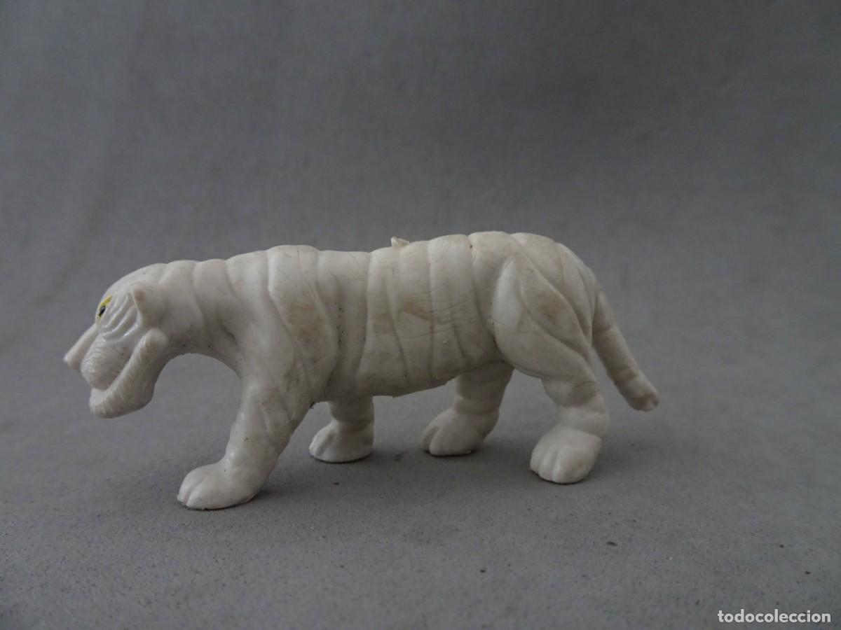 Figuras de goma y PVC: Antigua Figura Dunkin El Libro de La Selva Portugal