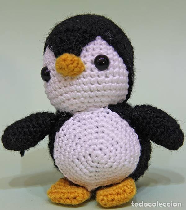 Rubber and PVC Figures: Ping&uuml;ino Negro (Amigurumis)