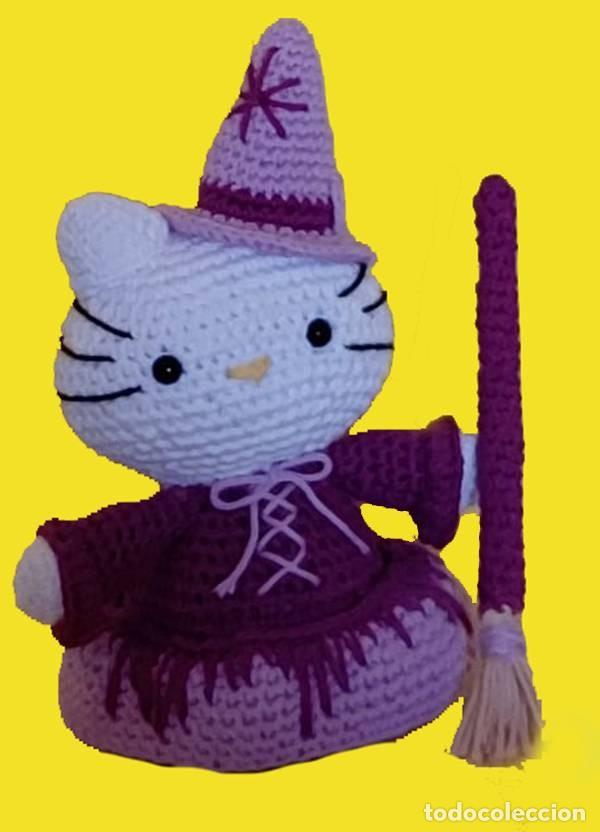 Figurines en Caoutchouc et PVC: Hello Kitty Brujita Morada (Amigurumis)