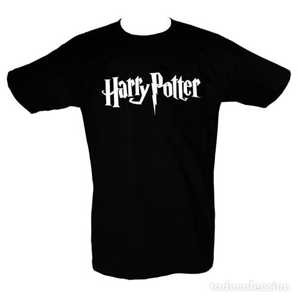 Gummi- und PVC-Figuren: Camiseta Negra Chico Logo - Harry Potter (Talla M)
