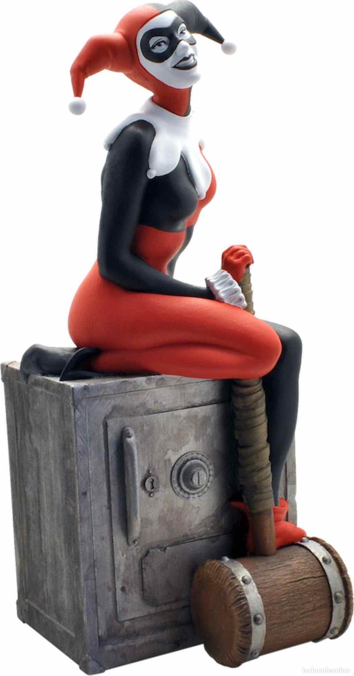 Figuras de goma y PVC: Hucha - DC Comics Harley Quinn sobre Caja Fuerte