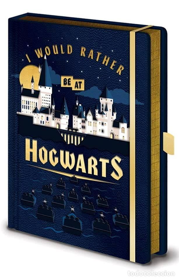 Rubber and PVC Figures: Cuaderno A5 Hogwarts - Harry Potter