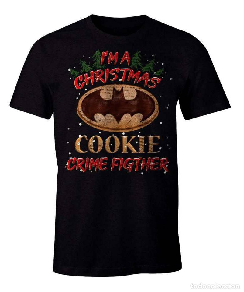 Gummi- und PVC-Figuren: Camiseta Negra Chico I'm a Christmas Cookie Crime Fighter - Batman (Talla L)