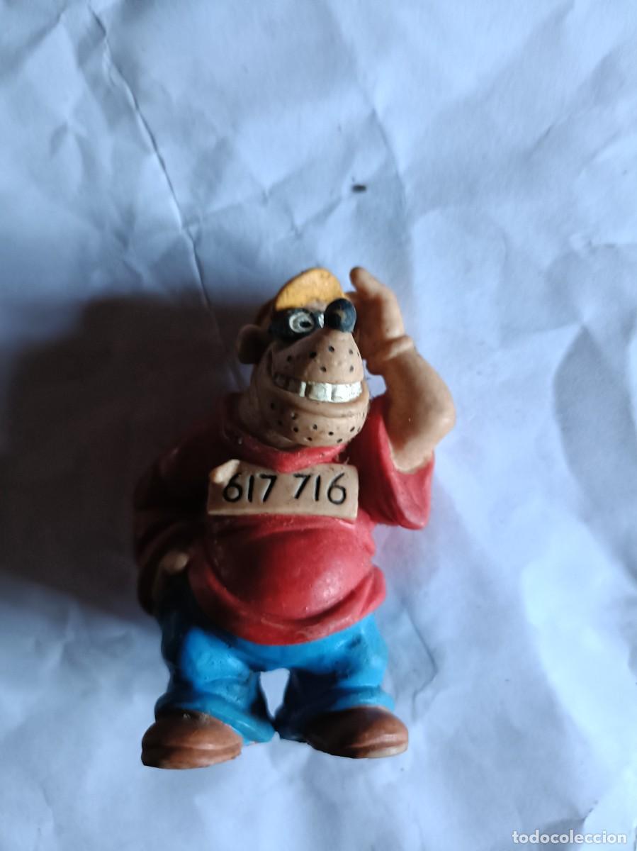 Figuras de goma y PVC: FIGURA PVC GOMA BULLY