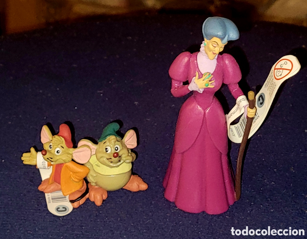 Figuras de goma y PVC: Bonito lote 2 figuras pvc goma de la serie Cinderella de la marca Bullyland + etiquetas